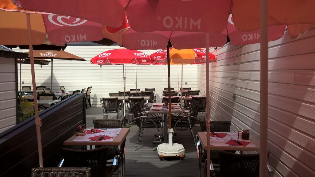 Logis-Hotel & Restaurant Le Carnot Болбек Екстериор снимка