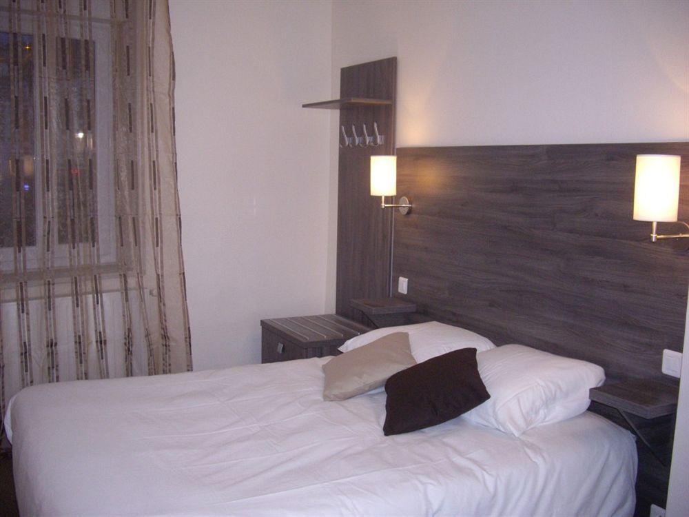 Logis-Hotel & Restaurant Le Carnot Болбек Екстериор снимка