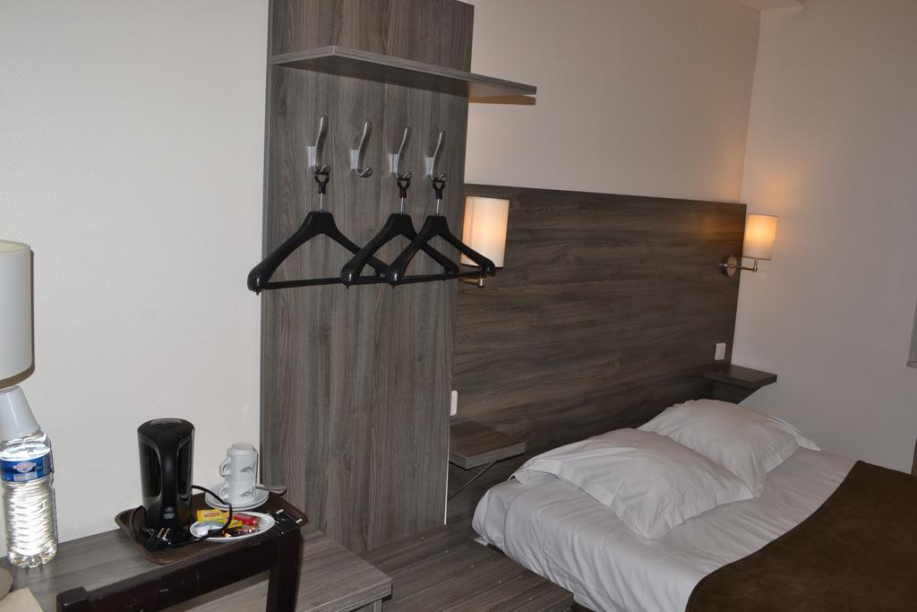 Logis-Hotel & Restaurant Le Carnot Болбек Екстериор снимка
